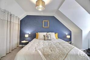 2 chambres, fer et planche Ă repasser, Wi-Fi gratuit, draps fournis