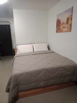 1 Schlafzimmer, WLAN, Bettwäsche