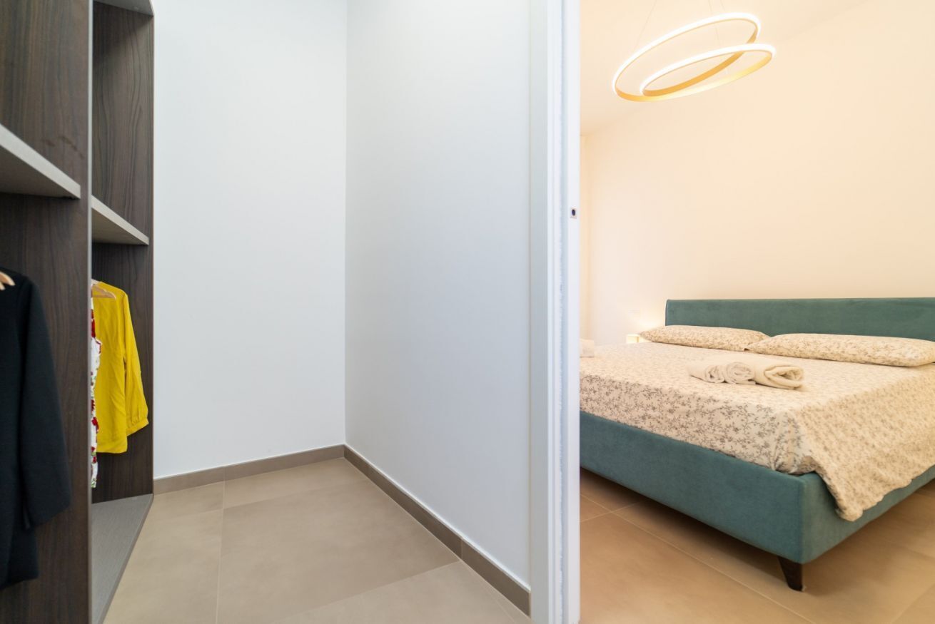 3 chambres, fer et planche à repasser, Wi-Fi, draps fournis