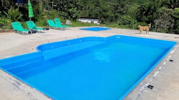 Piscina externa