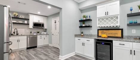 Microwave, oven, stovetop, dishwasher