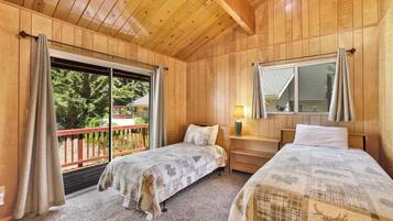 小屋, 多張床, 庭院, 海灘景觀 (2470) | 客房景觀