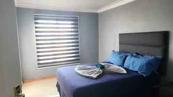 10 bedrooms, bed sheets