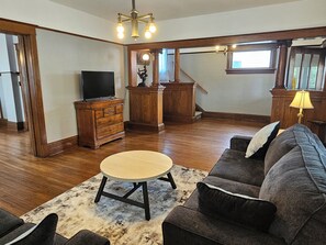 Smart TV, DVD player