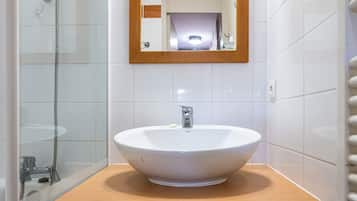 Een douche, een haardroger