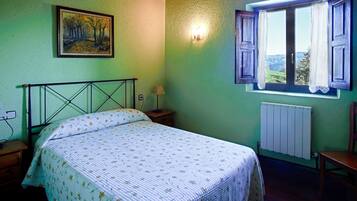 4 camere, ferro/asse da stiro, Wi-Fi gratuito, lenzuola