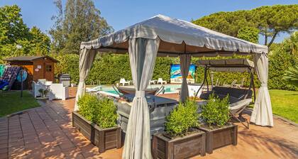 Apartment 'Villa Romano' with Sea View, Wi-Fi and Air Conditioning