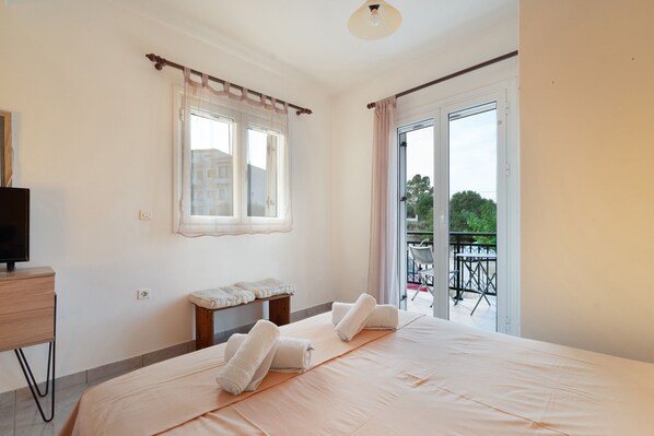 1 bedroom, iron/ironing board, free WiFi - Apartment 'Anna's House 4 Lixouri Kefalonia' with Sea View and Air Conditioning (Lixouri)