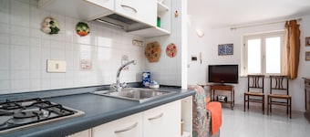 'Ignis Cala Gonone' Apartment with Sea View, Private Terrace and Wi-Fi