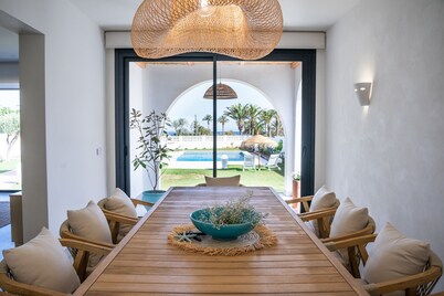 Casa de vacaciones 'Villa Taray' con vistas al mar, Wi-Fi y aire acondicionado