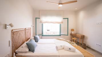 4 bedrooms, free WiFi, bed sheets