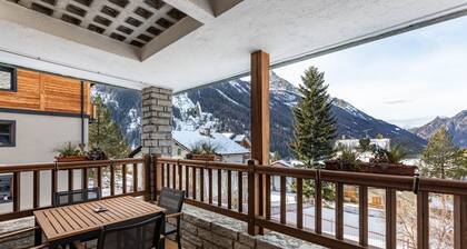 Appartement 'La Maison Des Coeurs, Cogne' mit Bergblick, privater Terrasse und WLAN