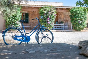 Property grounds - Country House 'Sa Vela' with Private Pool, Wi-Fi and Air Conditioning (Illes Balears)