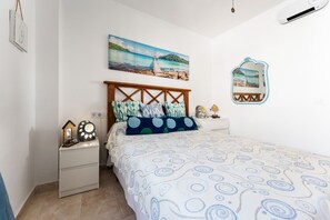 1 غرفة نوم ومكواة/لوح كي وواي فاي مجانًا وملاءات أسرّة