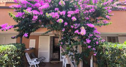 Ferienhaus 'Villetta Indipendente Castiglione' mit privater Terrasse, privatem Garten und Wi-Fi