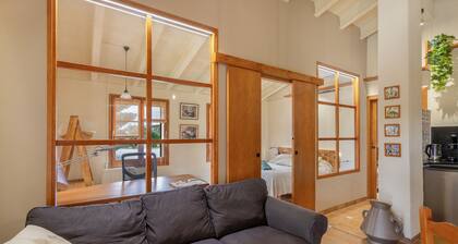 Country House 'Casa Rural Amb Piscina I Jardí' with Private Pool, Wi-Fi and Air Conditioning