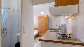 Dusch, hårtork och handdukar