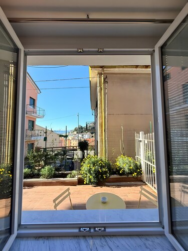 'Joyfül Accomodation Camera 1' with Wi-Fi and Air Conditioning