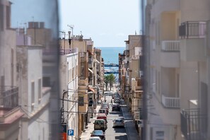 View from property - Apartment 'Sant Carles' with Sea View, Balcony and Wi-Fi (La Ràpita)