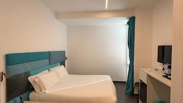 1 camera, Wi-Fi gratuito, lenzuola