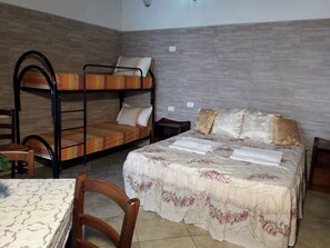 1 bedroom, free WiFi, bed sheets