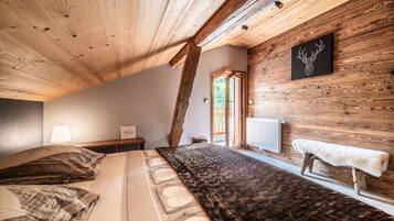 4 camere, Wi-Fi gratuito, lenzuola