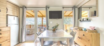 Amira Mobile Home 42m² with Sea View and Air Conditioning