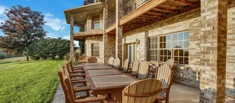 Lake View Lodge w/ Indoor Pool, Hot Tub, Theater