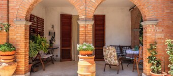 Casa vacanze 'Casa San Francesco Rapolano' con terrazza privata, giardino privato e Wi-Fi