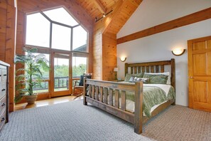 7 makuuhuonetta, työpöytä, silitysrauta/-lauta, ilmainen Wi-Fi