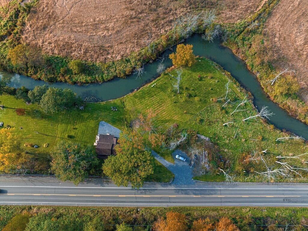 Nature's Edge | Riverfront Access + Fire Pit!