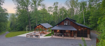 Mountainside Cabin | Pickleball Court, Pavilion + Fire Pit, Near ATV Trails