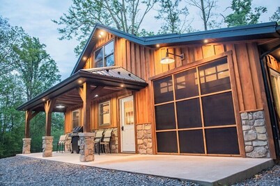 Mountainside Cabin | Pickleball Court, Pavilion + Fire Pit, Near ATV Trails