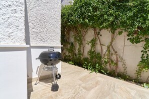 Terrace/patio - Villa 'Rodriguez Acosta 22' with Private Pool, Wi-Fi and Air Conditioning (Nerja)