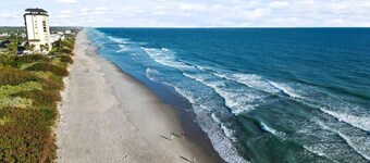 Family Fun-5B -Heated Modern Pool- Game Room - 2 Mins Beach-Short Orlando Drive