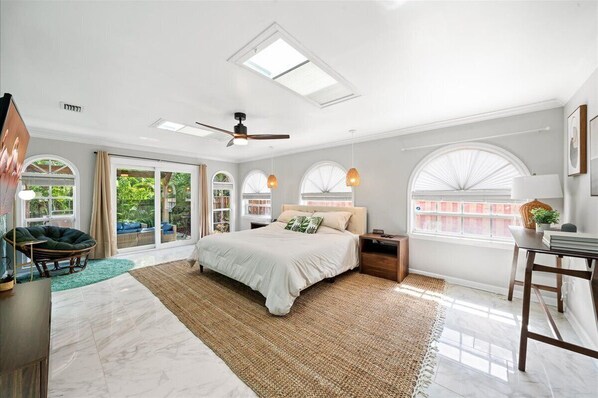 5 chambres, bureau, fer et planche à repasser, Wi-Fi