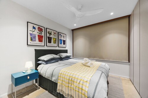 Stunning 3 bedroom Architectural Gem