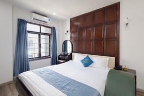 Superior Double Room | Free WiFi, bed sheets - Binh Trieu Hotel - Go Vap (Ho Chi Minh City)