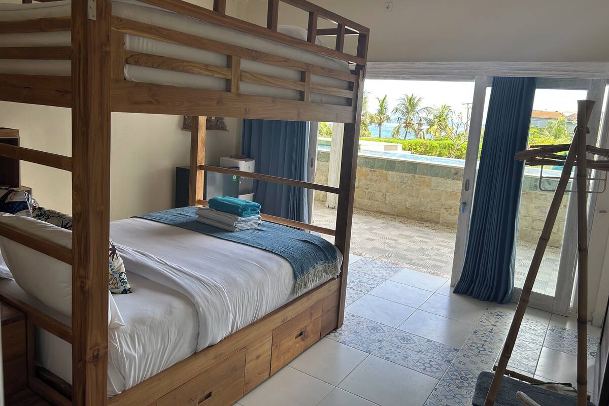 Family Double Room | Individually decorated, individually furnished, free WiFi, bed sheets