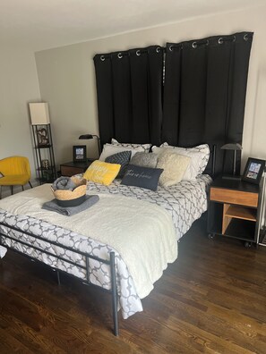 1 bedroom, WiFi, bed sheets - Cozy studio in adorable Nashville with WiFi, AC (Nashville)