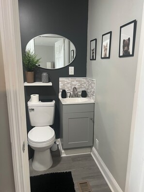 Håndklæder, Sæbe, Toiletpapir