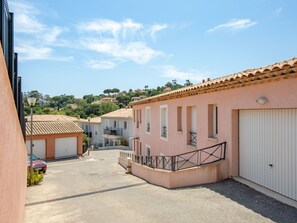 Exterior - Villa de Stephanie by Interhome (Les Issambres)