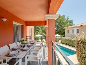 Outdoor dining - Villa de Stephanie by Interhome (Les Issambres)