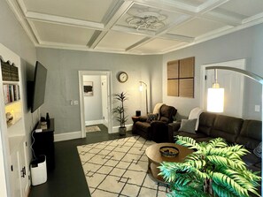 Smart TV, books