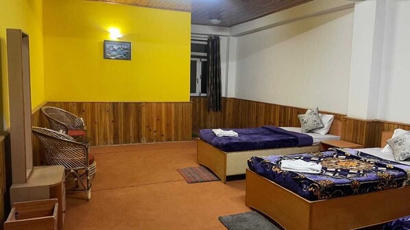 Deluxe Double Room, Mountain View - Pine Resort (Namchi)