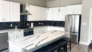 Private kitchen - Peaceful Eagle Mountain Lakefront Property! Private & Secluded with Swimming, Fishing & Boat Tie-up! (Azle)