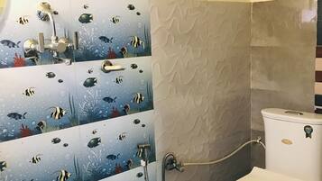 Honeymoon Double Room | Bathroom | Slippers