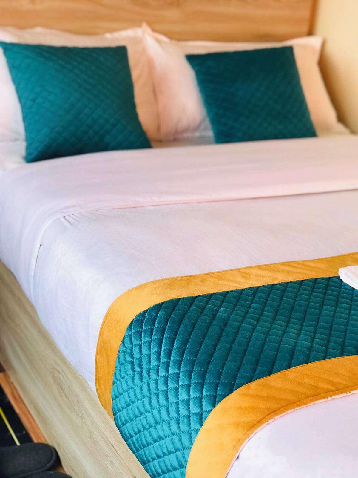 Double Room | Soundproofing, free WiFi, bed sheets