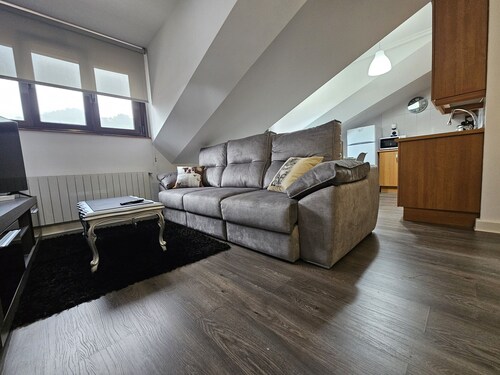 21A03 Atico moderno Cabañaquinta