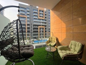 1 bedroom - Manzil - Studio Azizi Riviera Near Dubai Mall (Dubai)